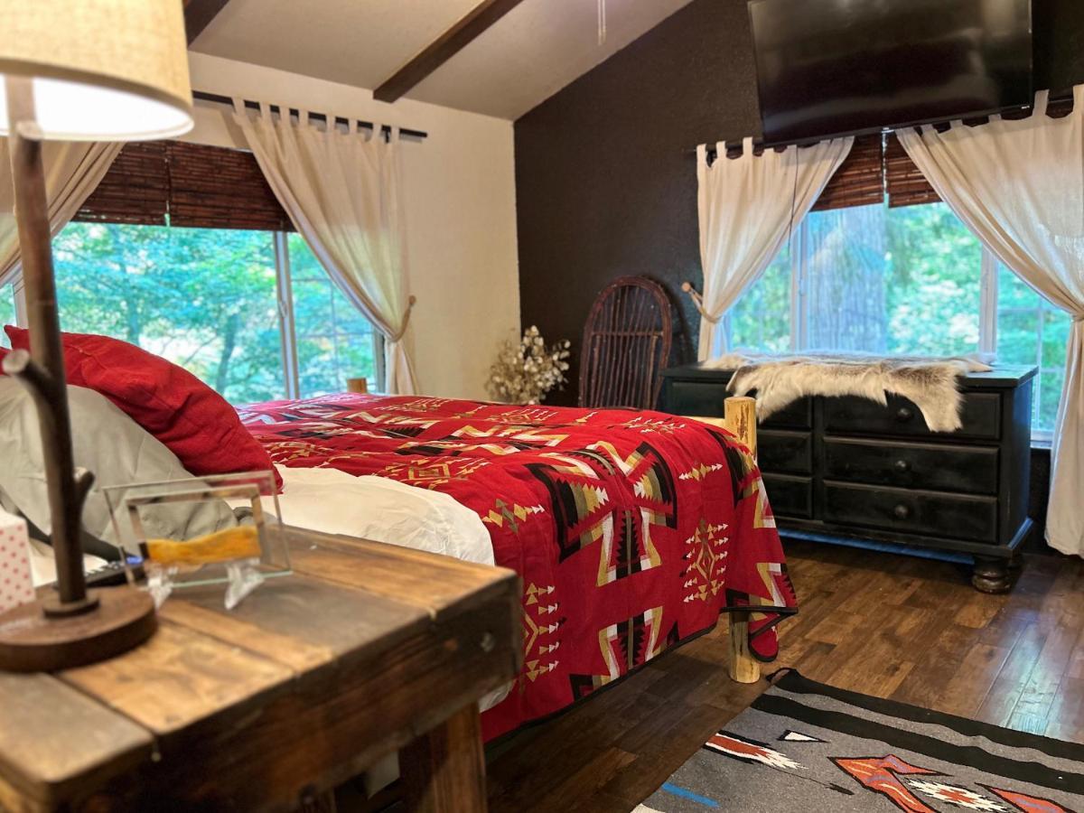 Cozy Bird House W Big Screen! Mount Hood Village Exteriör bild
