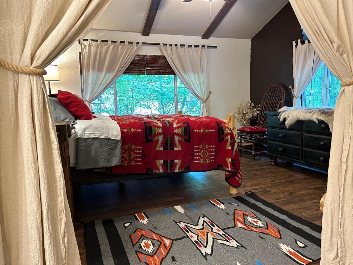 Cozy Bird House W Big Screen! Mount Hood Village Exteriör bild