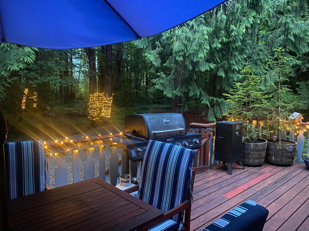 Cozy Bird House W Big Screen! Mount Hood Village Exteriör bild